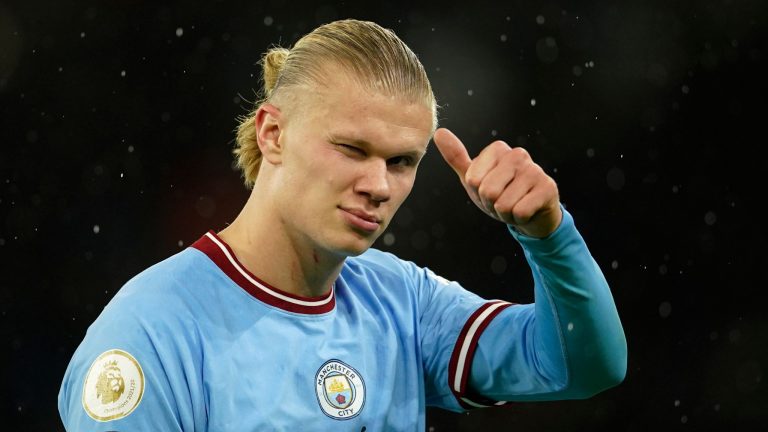 Manchester City Erling haaland favorite game minecraft arabgamerz عرب جيمرز لعبة هالاند المفضلة ماينكرافت