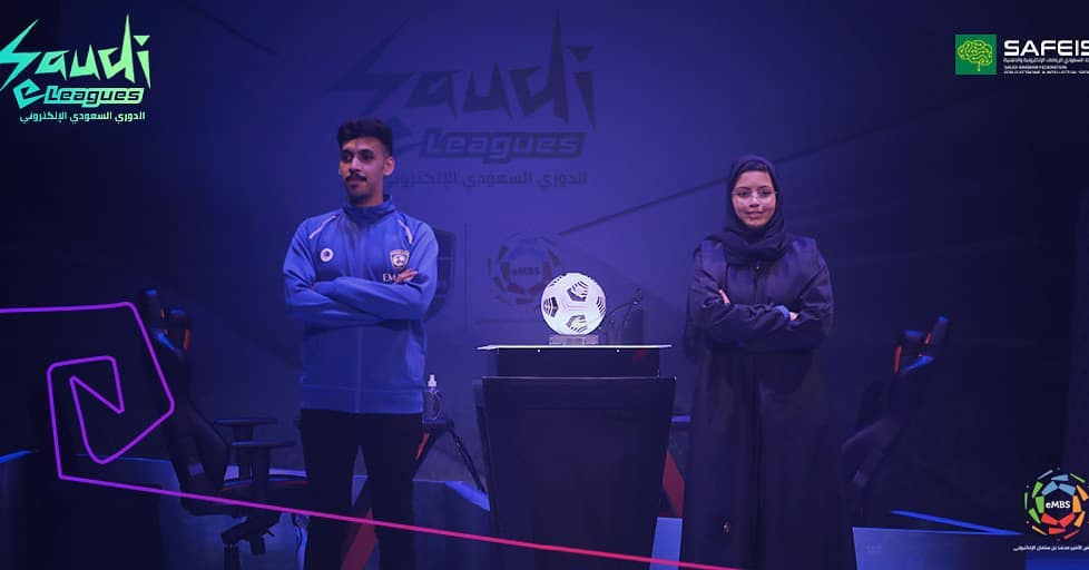 قصة نجد فهد بطلة كأس العالم للجامعات في لعبة FIFA قصة نجد فهد بطلة كأس العالم للجامعات في لعبة FIFA
