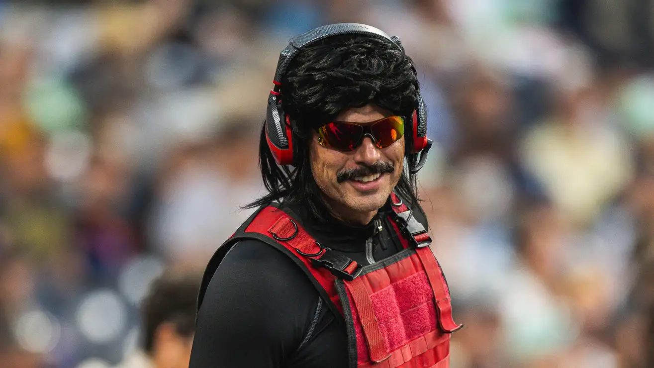 قصة حظر Dr Disrespect