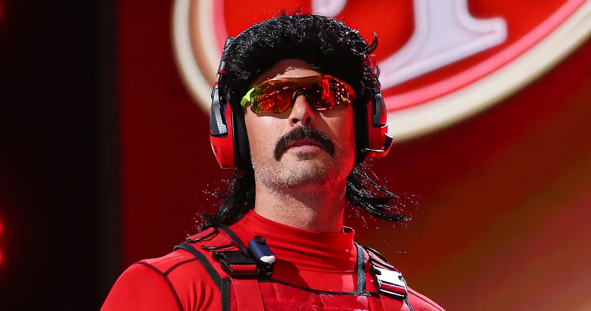 قصة حظر Dr Disrespect