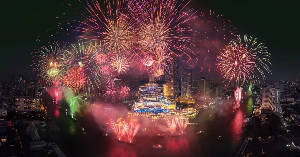 احتفالات عيد رأس السنة 2025: عبارات دخول سنة جديدة وأجمل الكلام ورسائل التهنئة احتفالات عيد رأس السنة 2025: عبارات دخول سنة جديدة وأجمل الكلام ورسائل التهنئة