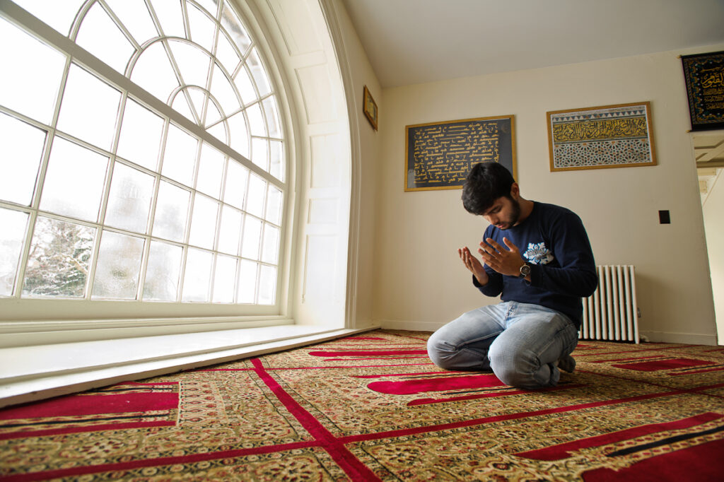 مواقيت الصلاة في رمضان 2025