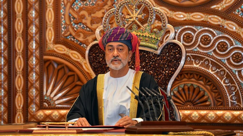 ضريبة الدخل عمان