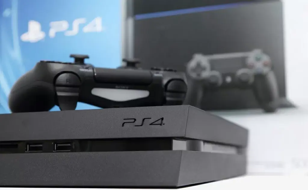 سوني تعلن عن نهاية دعم PS4 بعد مسيرة تاريخية