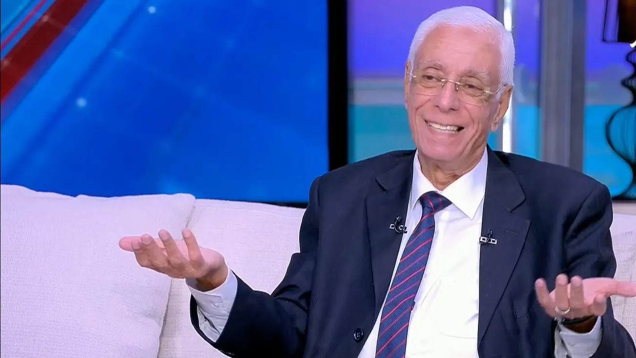 ما حقيقة وفاة حسام موافي؟ رد حاسم من الطبيب الشهير