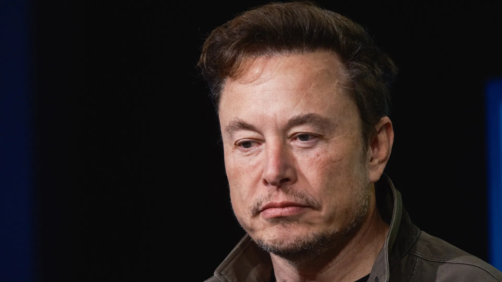 Elon Musk يتلقى صافرات الاستهجان على هامش ظهوره في بطولة للعبة محبوبة