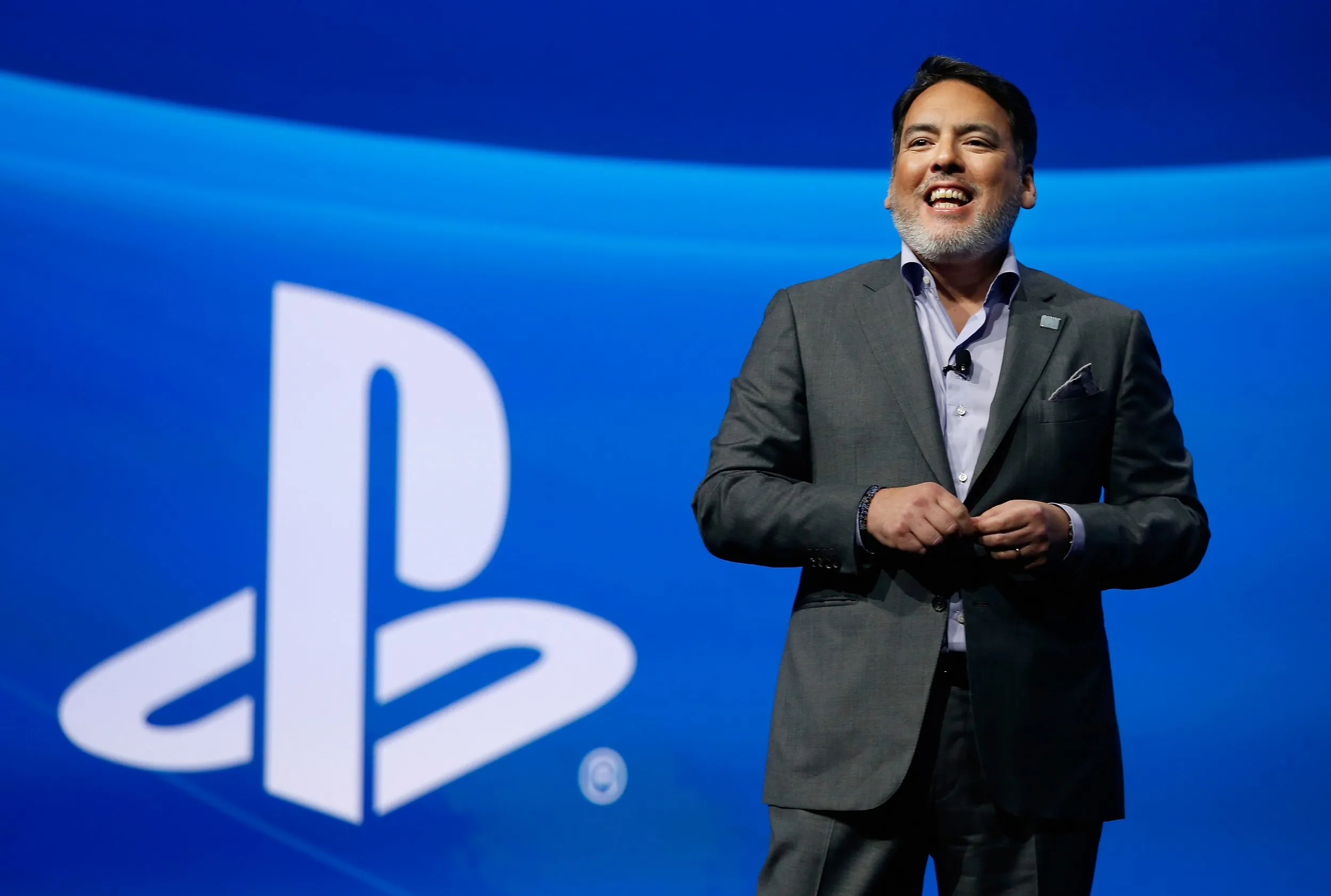 رئيس PlayStation السابق: عودة Xbox القوية ستنعكس إيجابًا على مستقبل الصناعة