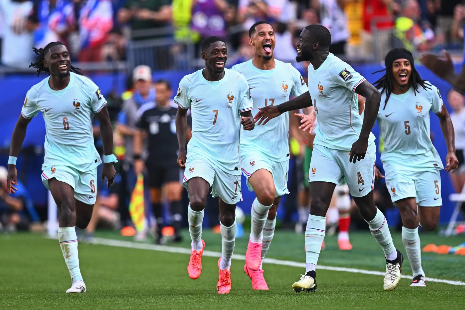 فرنسا ضد المغرب.. مبابي وديمبيلي يحسمان تأهل الديوك